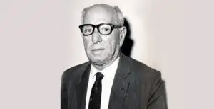 Conmemoramos a José Amalfitani